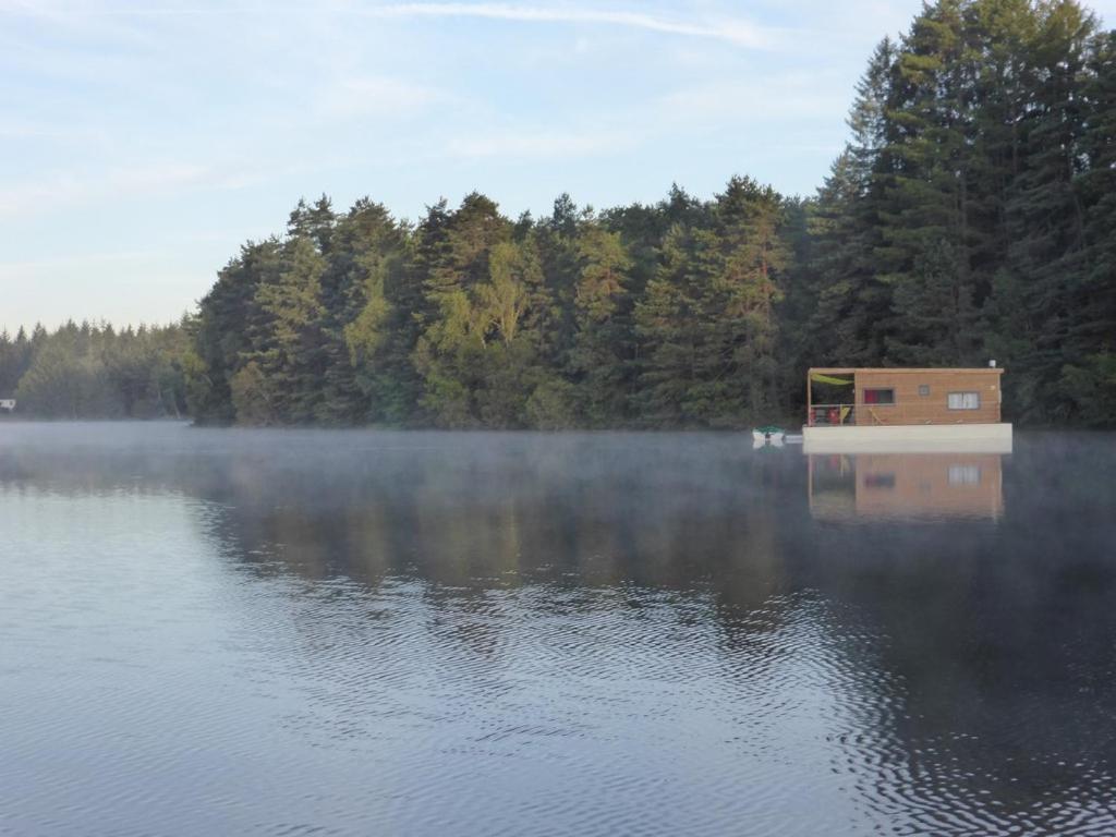 Domaine Des Etangs De Taysse 호텔 Espagnac 외부 사진